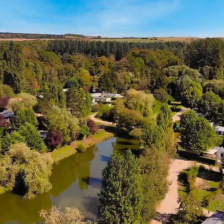 Campsite Les Fontaines *